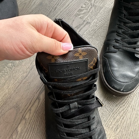 Louis Vuitton sneakers mens size 11 and 12 - Picture 5 of 8